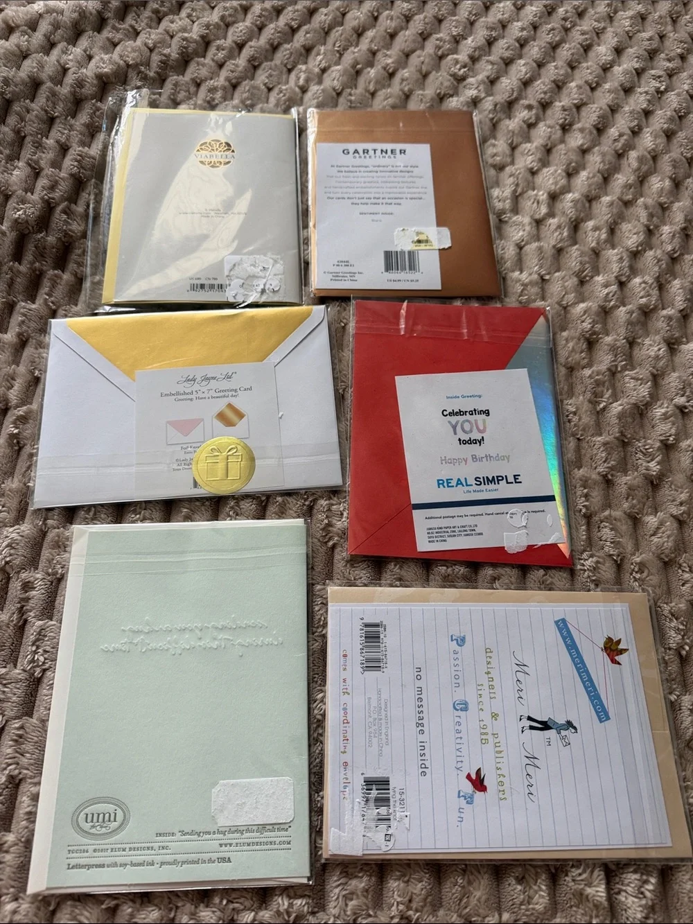 Umi Assorted Greeting Card Set - Red, Yellow, Green, Gold, Brown